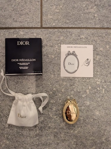 Dior goldmedaillon - dior,